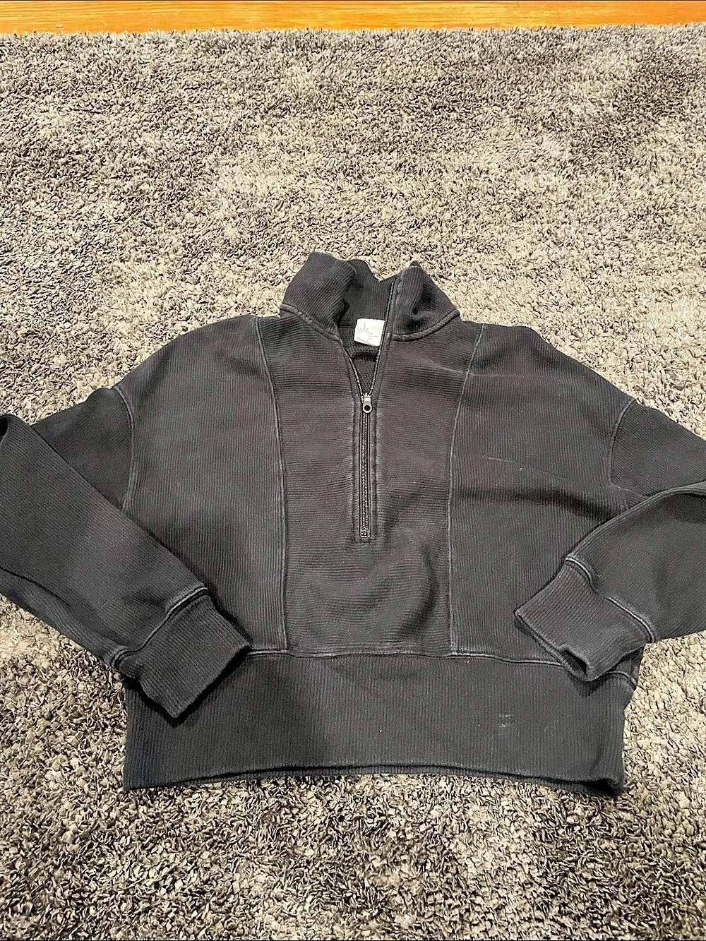 Offline by Aerie Half-Zip Pullover in Black Size Medium
